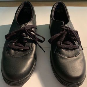 Grasshoppers Black Lace Up Shoes - Women's 11M